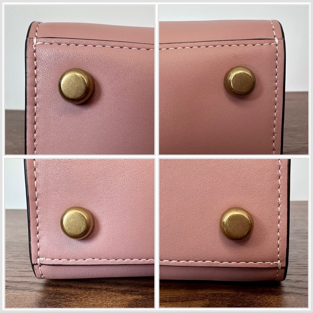 New Coach Cashin Carry Bag 22 with Trompe L'oeil Print in Light Blush Multi - Picture 7 of 11